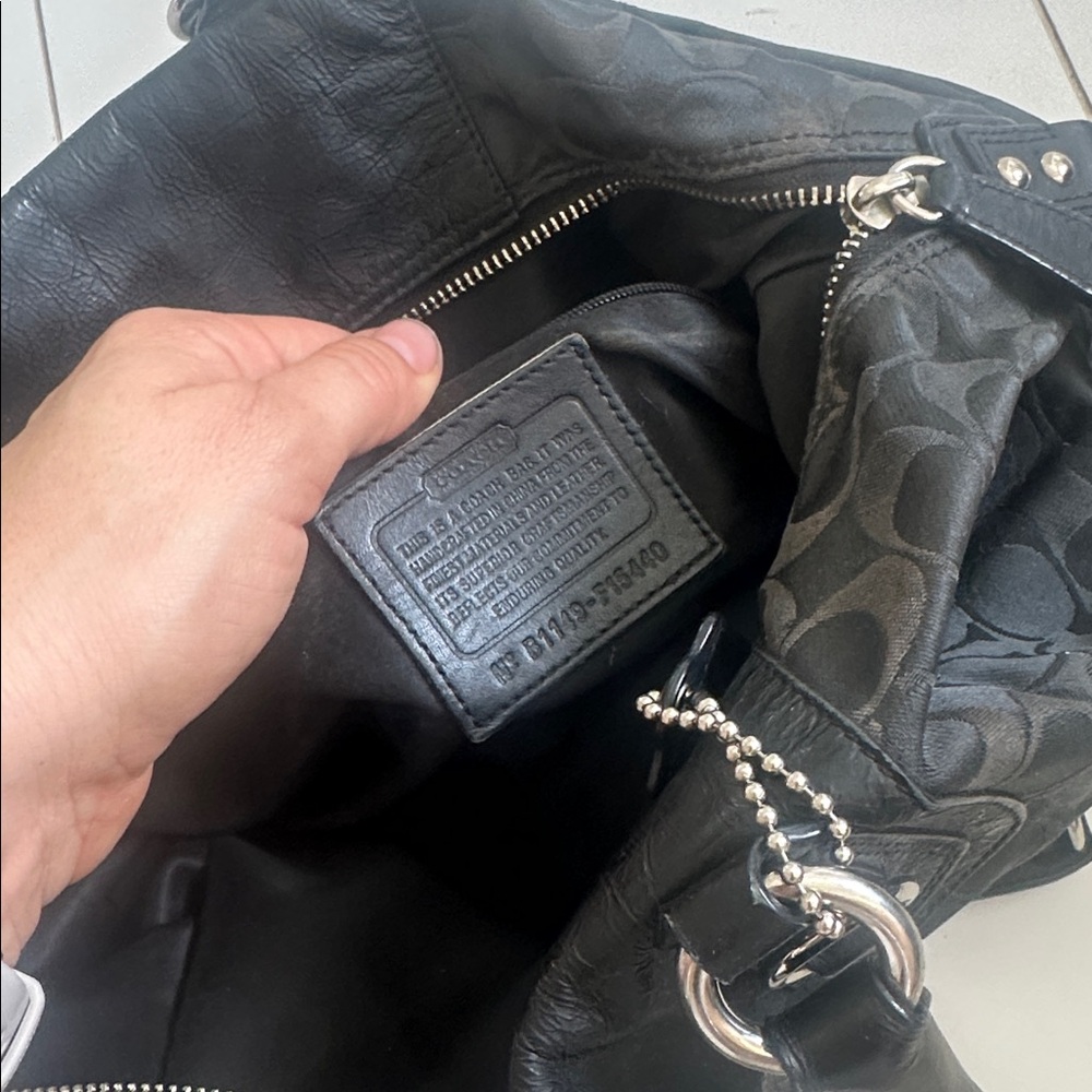 Coach Black Signature Satchel bag - Picture 3 of 4